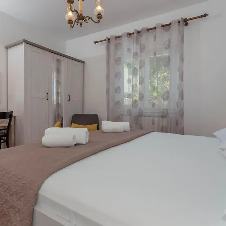 Tasina Apartamento *