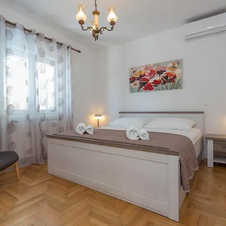 Apartman Tasina
