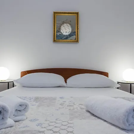 Apartman Tasina *