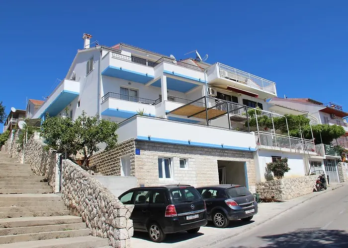 Apartment Tasina *